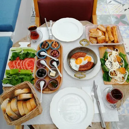 Moshinos Готель