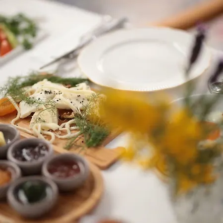 Moshinos Айвалик