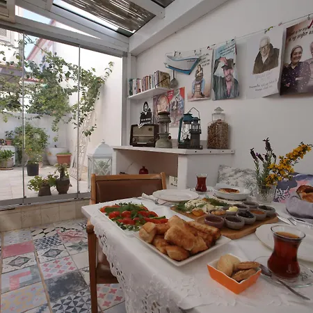 Ξενοδοχείο Moshinos *