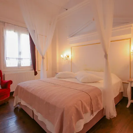 Hotel Moshinos *