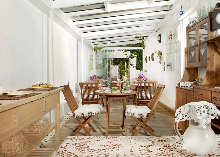 莫希诺斯酒店 酒店 *